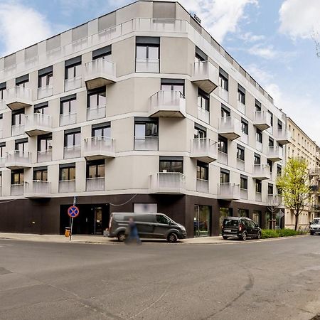 Apartments Poznan Fabryczna By Renters المظهر الخارجي الصورة