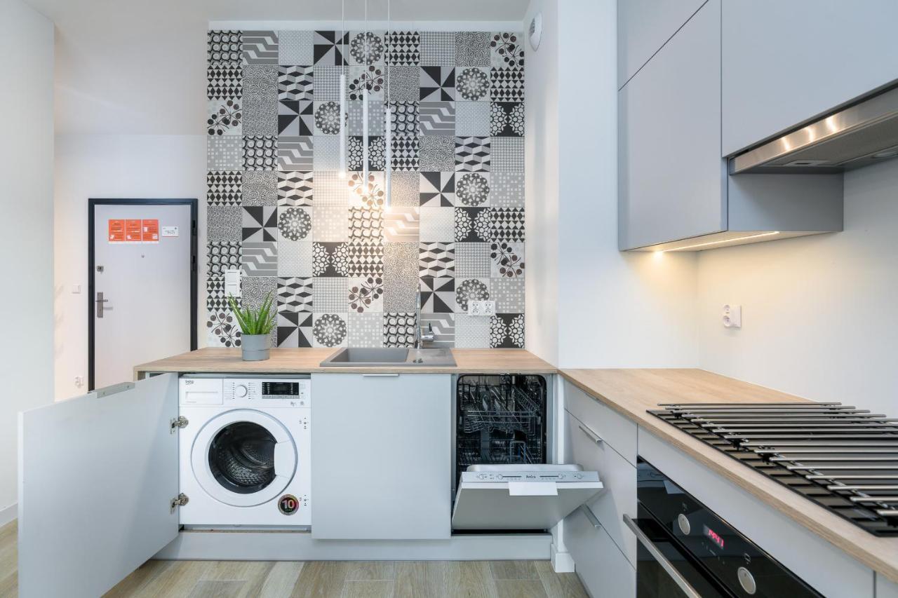 Apartments Poznan Fabryczna By Renters المظهر الخارجي الصورة